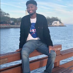 Meet your Posher, Isiah